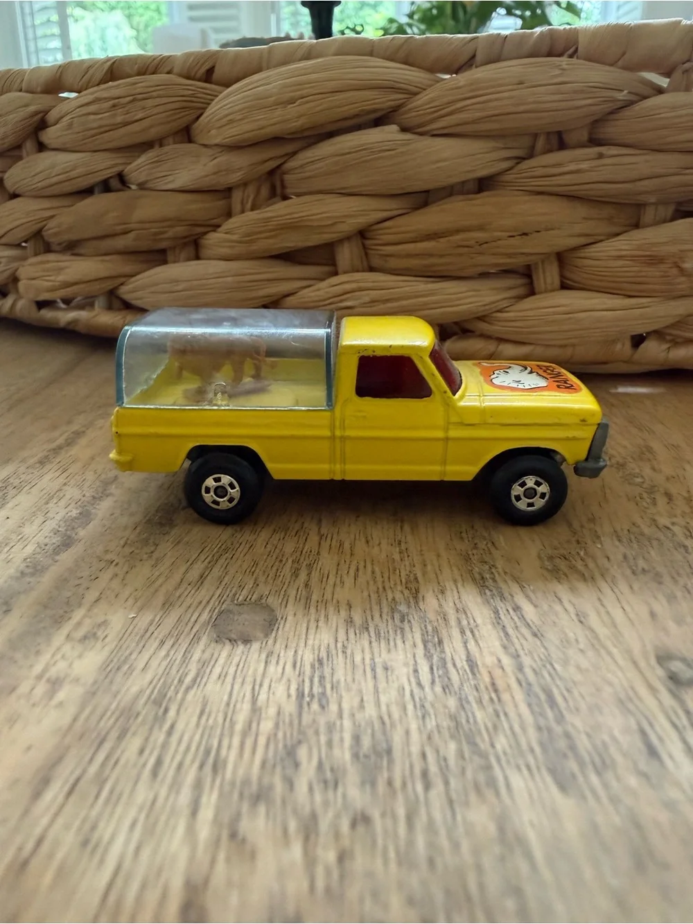 Vintage Matchbox Wildlife Truck Yellow Rolamatics Die-Cast Car Collectible